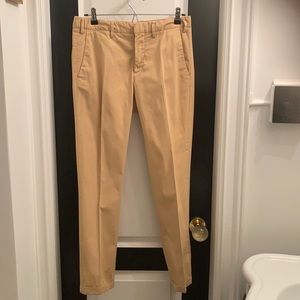Gant Summer Chino Men’s Pants. Mustard color. Cotton. Waist 30, Inseam 29.